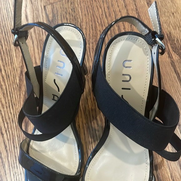 Heels - Picture 2 of 7